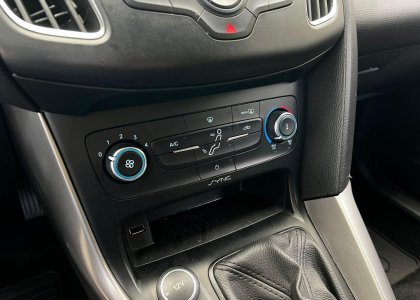 focus 1.6 se 2018 manual