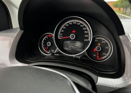 up cross 1.0 tsi total flex