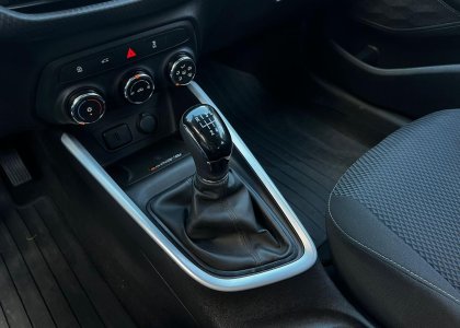 onix plus 1.0 mt lt2 2020 baixissima km