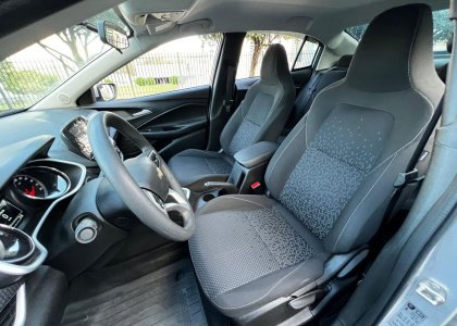 onix plus 1.0 mt lt2 2020 baixissima km