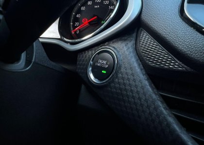 onix plus 1.0 mt lt2 2020 baixissima km