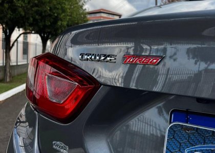 chevrolet cruze sedan lt