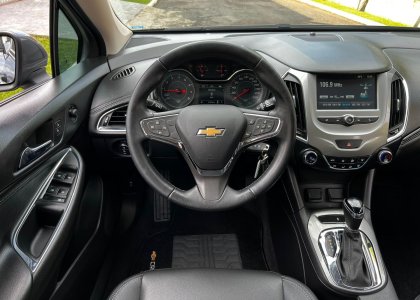 chevrolet cruze sedan lt