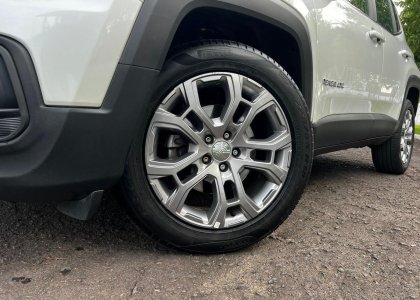 jeep renegade longitude t270 1.3 tb 4x2 flex aut 2025