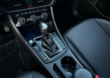 volkswagen jetta r line 250 tsi 1.4 flex 16v aut 2020