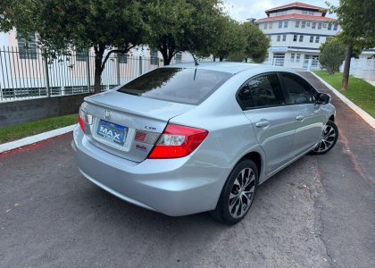 honda civic sedan lxr 2.0