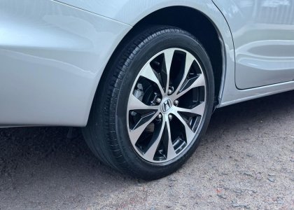 honda civic sedan lxr 2.0