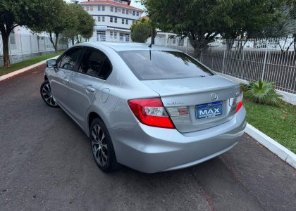 honda civic sedan lxr 2.0