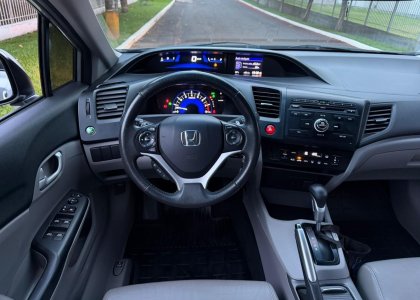 honda civic sedan lxr 2.0