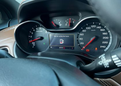 cruze premier sport