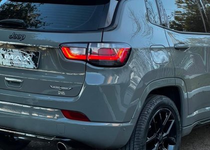 jeep compass black hurricane 2.0 4x4 tb aut 2025