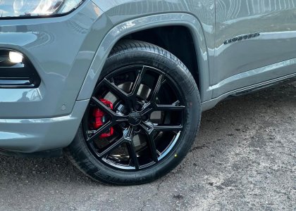 jeep compass black hurricane 2.0 4x4 tb aut 2025