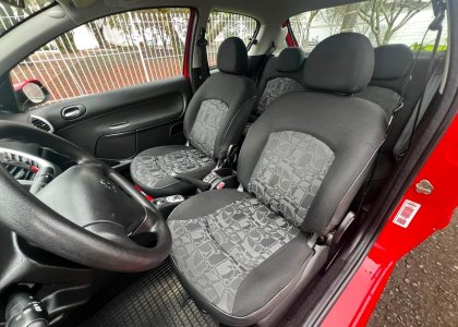 peugeot 207 hatch xr 1.4 8v flex 2p 2011