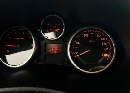 peugeot 207 hatch xr 1.4 8v flex 2p 2011