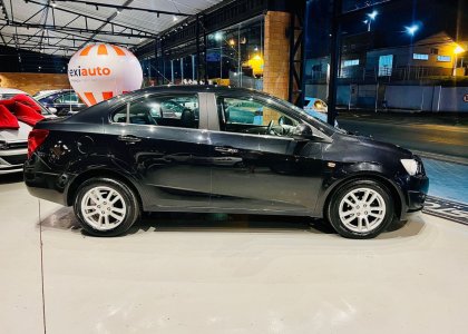 GM - Chevrolet SONIC Sed. LTZ 1.6 16V FlexPower 4p Aut. 2012 Flex