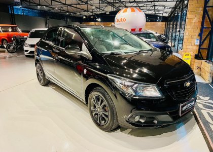 GM - Chevrolet ONIX HATCH SELEÇÃO 1.0 8V Flex 5p Mec. 2015 Flex