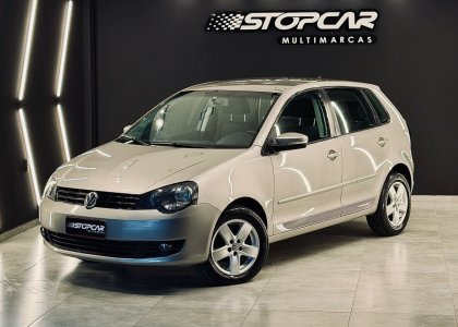 VW - VolksWagen Polo 1.6 Mi/S.Ouro 1.6 Mi Tot.Flex 8V 5p 2013 Flex
