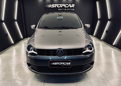 VW - VolksWagen Fox 1.0 Mi Total Flex 8V 5p 2013 Flex
