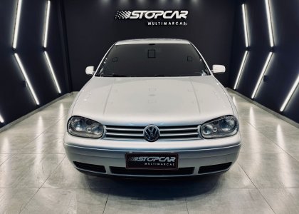 VW - VolksWagen Golf 1.6Mi/ 1.6Mi Gener./Black & Silver 2002 Gasolina