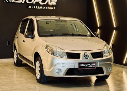 Renault SANDERO Expression Hi-Flex 1.0 16V 5p 2010 Flex
