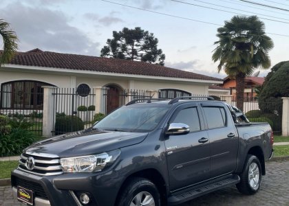 Toyota Hilux CD SR 4x2 2.7 16V/2.7 Flex Aut. 2017 Flex