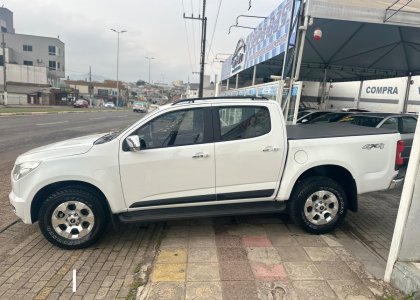 GM - Chevrolet S10 Pick-Up LTZ 2.8 TDI 4x4 CD Dies.Aut 2015 Diesel