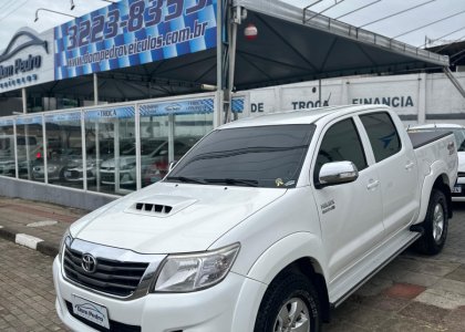 Toyota Hilux CD SRV D4-D 4x4 3.0 TDI Diesel Aut 2013 Diesel