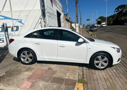 GM - Chevrolet CRUZE LT 1.8 16V FlexPower 4p Aut. 2014 Flex