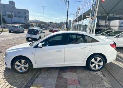 GM - Chevrolet CRUZE LT 1.8 16V FlexPower 4p Aut. 2014 Flex