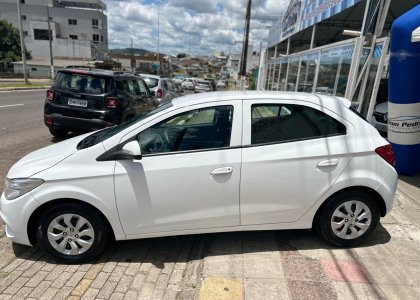 GM - Chevrolet ONIX HATCH Joy 1.0 8V Flex 5p Mec. 2018 Flex