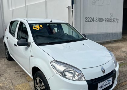 Renault SANDERO Authentique Hi-Flex 1.0 16V 5p 2012