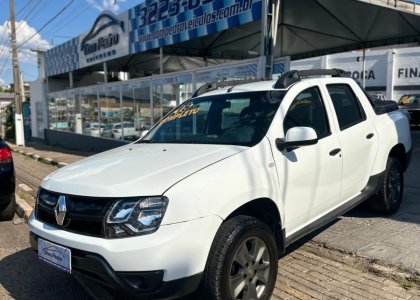 Renault DUSTER OROCH Expression 1.6 Flex 16V Mec 2018 Flex