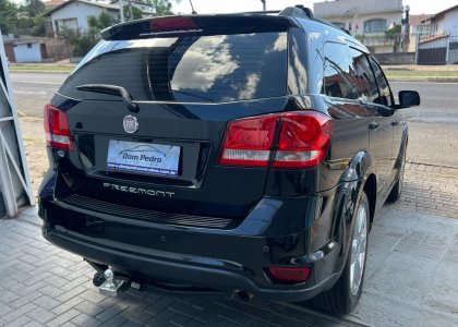 Fiat FREEMONT EMOT./PRECISION 2.4 16V 5p Aut. 2013 Gasolina