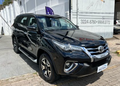 Toyota Hilux SW4 SRX 4x4 2.8 TDI 16V Dies. Aut. 2019 Diesel