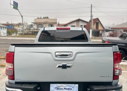 GM - Chevrolet S10 Pick-Up LTZ 2.4 F.Power 4x2 CD 2013 Flex