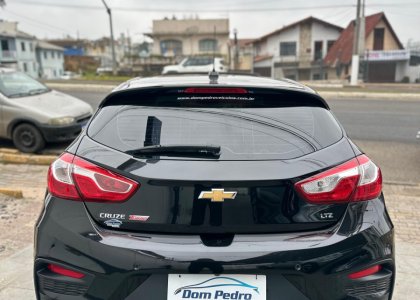 GM - Chevrolet CRUZE Sport LTZ 1.4 16V TB Flex 5p Aut. 2017 Flex