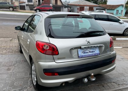 Peugeot 207 XR Sport 1.4 Flex 8V 5p 2010 Flex