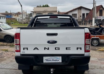 Ford Ranger XLS 3.2 20V 4x4 CD Diesel Mec. 2015 Diesel