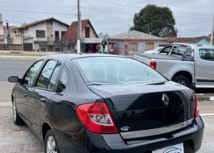 Renault SYMBOL Privilège Hi-Flex 1.6 16V 4p 2010 Flex