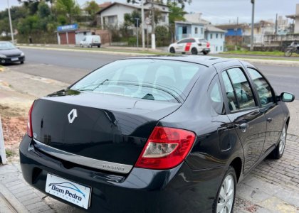 Renault SYMBOL Privilège Hi-Flex 1.6 16V 4p 2010 Flex