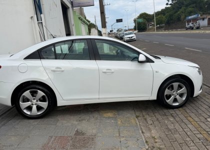 GM - Chevrolet CRUZE LT 1.8 16V FlexPower 4p Aut. 2014 Flex
