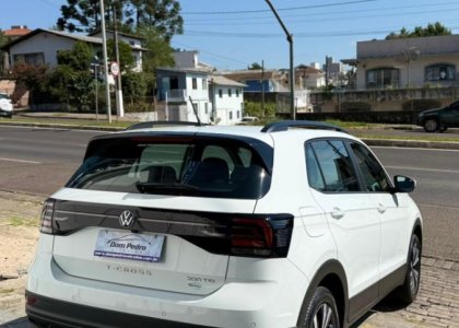 VW - VolksWagen T-Cross Comfor. 200 TSI 1.0 Flex 5p Aut. 2023 Flex