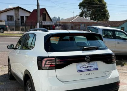 VW - VolksWagen T-Cross Comfor. 200 TSI 1.0 Flex 5p Aut. 2023 Flex
