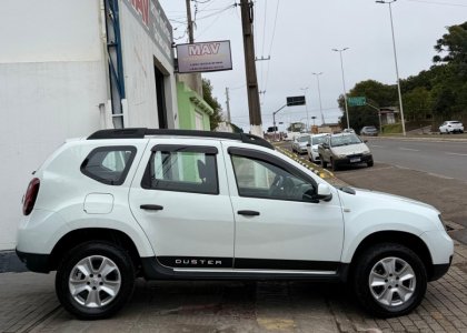 Renault DUSTER Expression 1.6 Hi-Flex 16V Mec. 2017 Flex