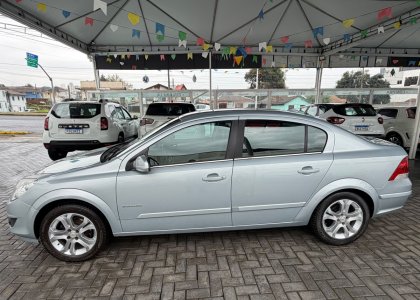 GM - Chevrolet Vectra Elegan. 2.0 MPFI 8V FlexPower Mec 2010 Flex