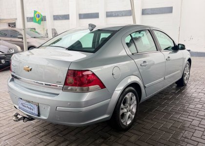GM - Chevrolet Vectra Elegan. 2.0 MPFI 8V FlexPower Mec 2010 Flex