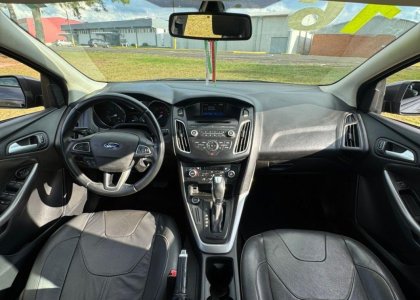 Ford Focus Sedan