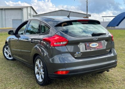 Ford Focus Sedan