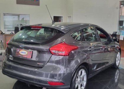 Ford Focus Sedan