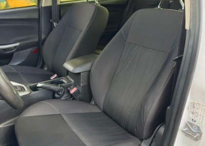 Ford Focus Sedan
